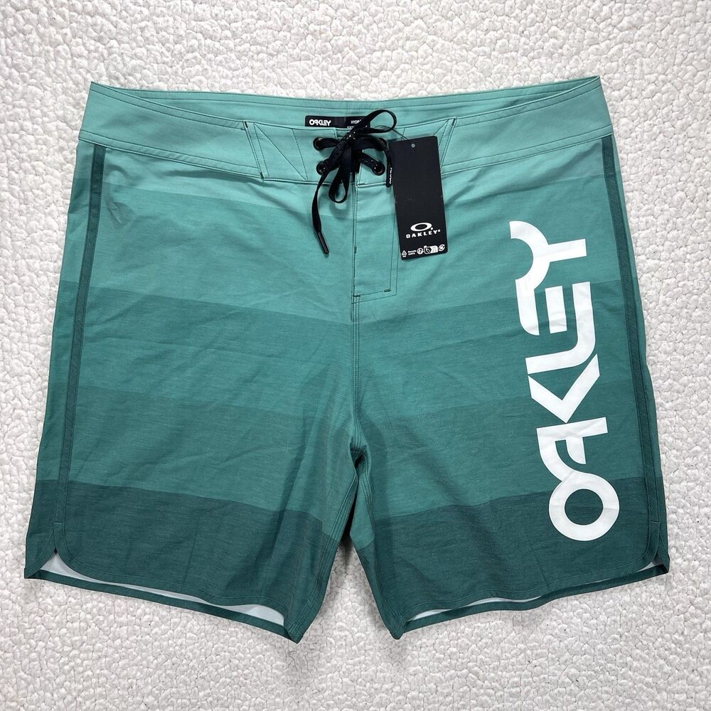 Oakley Hydrolix Performance Fit Boardshorts Men’s‎ 34 Surf Swim Coastal Viridian